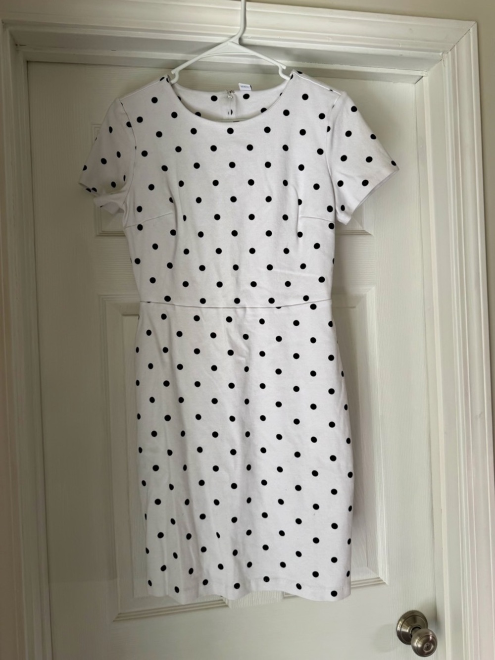 NWOT Old Navy White Dress with Black Polka Dots